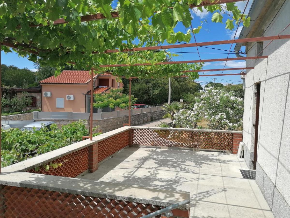 Apartment Dinka Kornic Luaran gambar